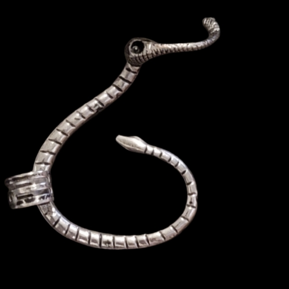 SNAKE ear cuff, wrap around pierced earring Silvertone - Picture 5 of 5